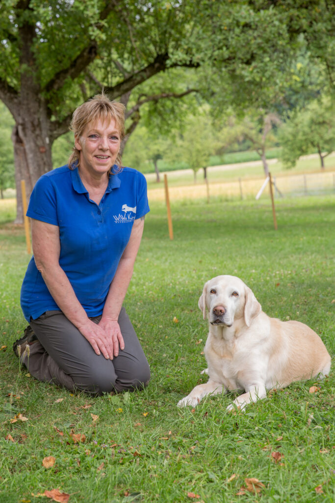 Claudia Kuhnert - 1. Vorstand vom Hundeausbildungs-Zentrum WiWa Kirchen